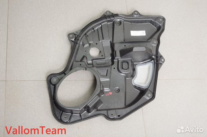 Лот CX98 Панель двери задняя правая Mazda CX-7