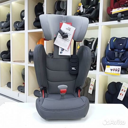Автокресло 3-12лет Britax Roemer Kidfix 3S серый