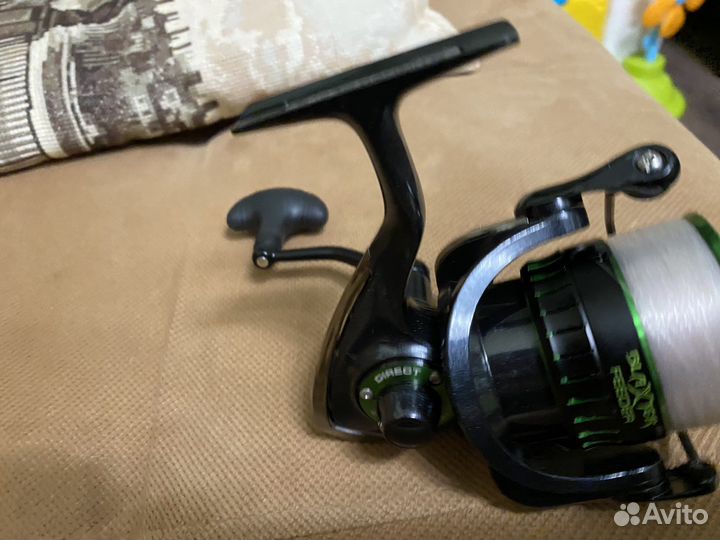 Фидер и катушка Singer