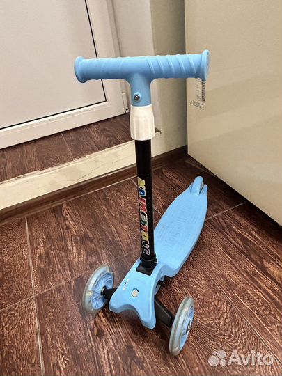 Самокат 3х колесный