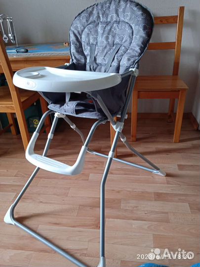 Стульчик для кормления Kari kids