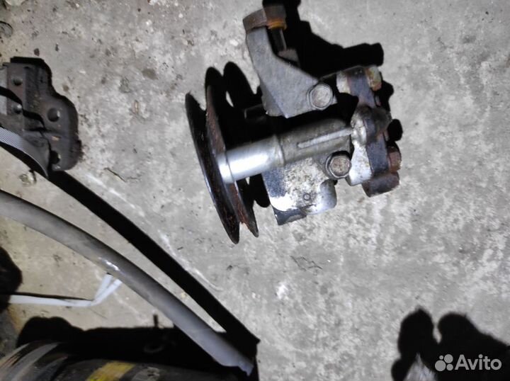 Насос гидроусилителя руля (гур) Hyundai Getz