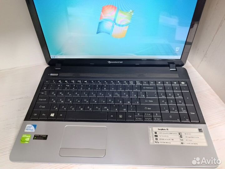 Packard Bell Intel 2.4Ghz/4Gb/Hdd500/NV710M