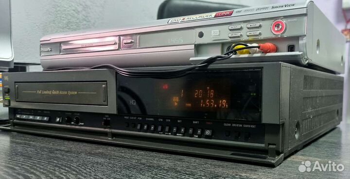 Видеомагнитофон Mechel M-109 CH (Toshiba)