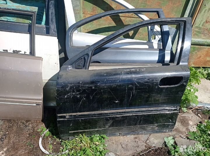 Дверь передняя левая вольво 30796486 с 60
