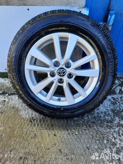 Toyota camry 205 65 16 комплек зимних колёс