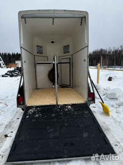 Попутный коневоз