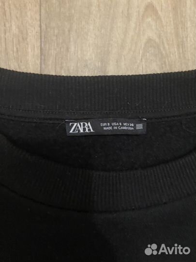 Свитшот черный zara