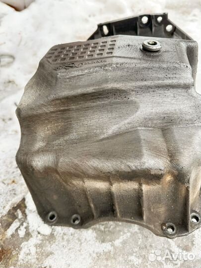 Поддон двигателя Renault Kangoo 1