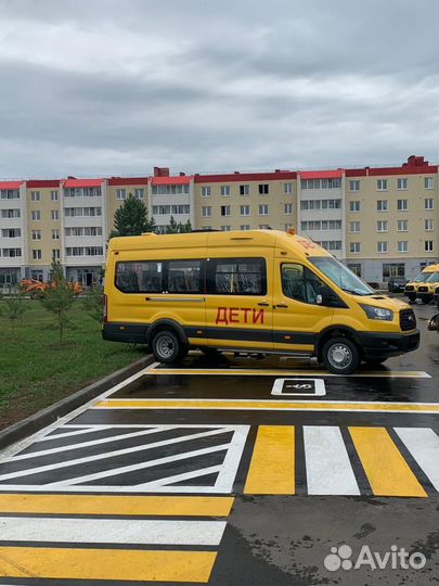 Дорожные знаки и разметка