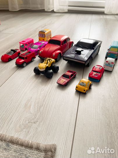 Набор машинок пакетом для мальчика 13 штук