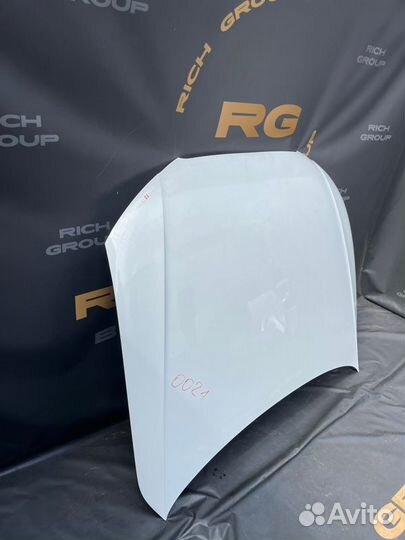 Капот передний Audi A4 8K2 caeb 2010