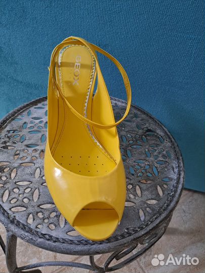 Босоножки женские geox