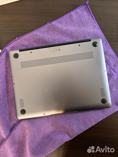 Huawei Matebook 13 AMD 16 512 HN-W19R