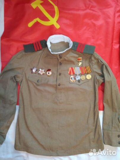 Гимнастерка и галифе обр 1943г. и царская. Склад