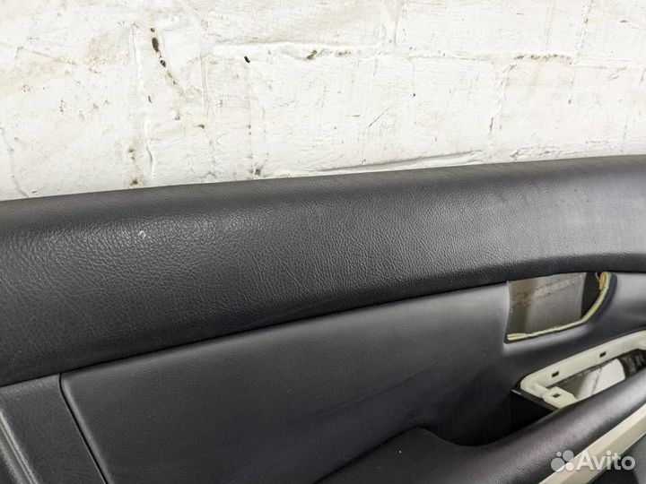 Обшивка двери передней левой Lexus RX400H 2007