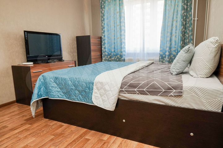 1-к. квартира, 37 м², 1/17 эт.