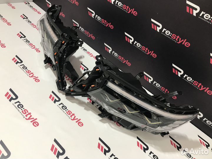 Фары Toyota Land Cruiser Prado 150 R2505