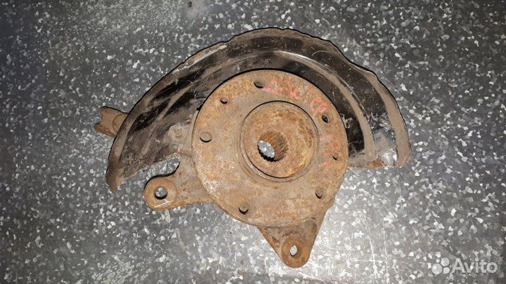 Кулак поворотный передний левый Renault Duster HSA