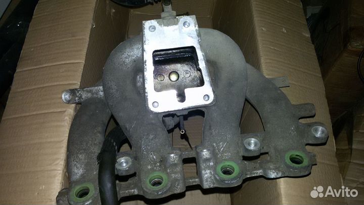 Ниссан микра К 11 коллектор