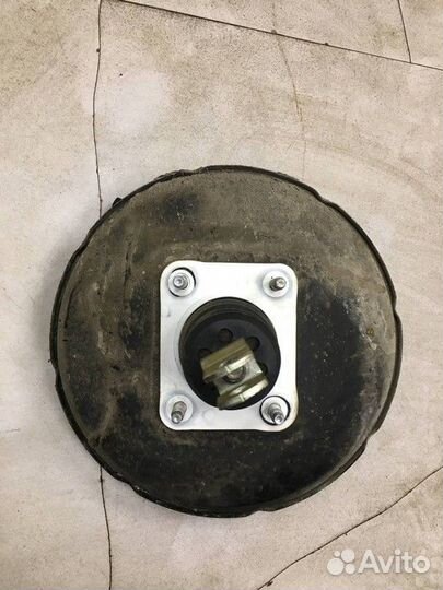 Усилитель тормозов вакуумный