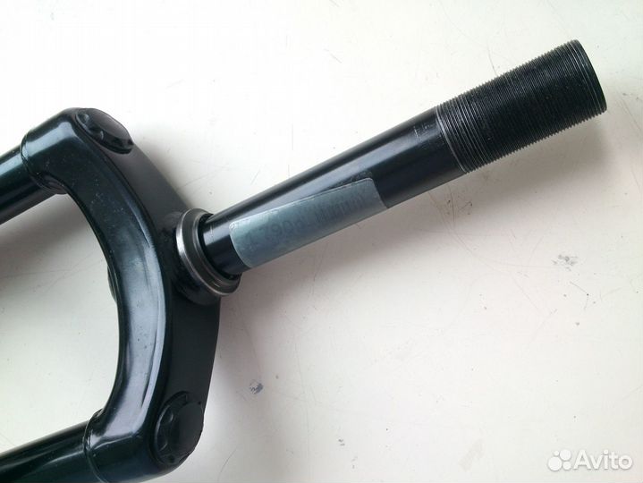 Вилка резьбовая 20