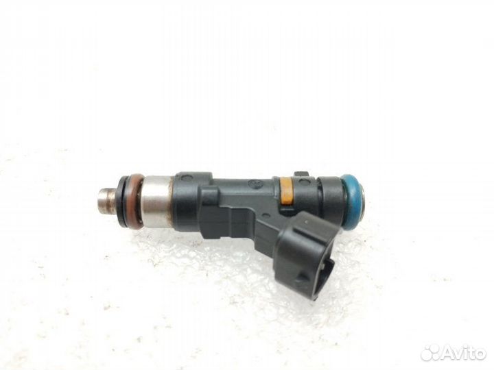 Форсунка топливная Nissan Fuga Y50 3.5 2005