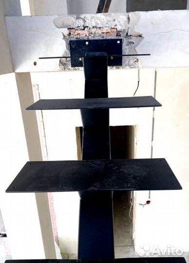 Лестница в коттедж