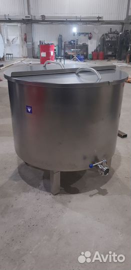 Ёмкость,резервуар из нержавеющей стали 1000 литров