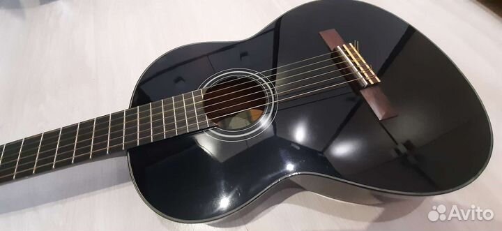 Классическая гитара yamaha c40