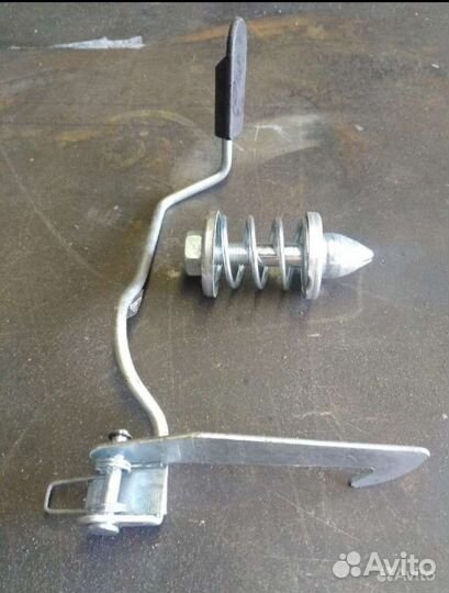 Замок капота на классику