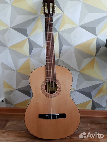 Классическая гитара
