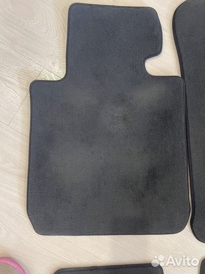 Автомобильные коврики текстильные