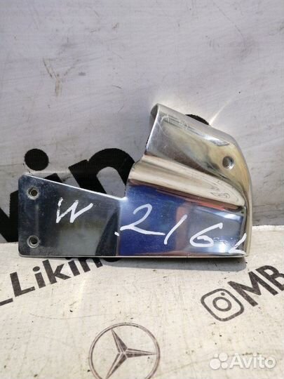 Накладка двери левая Mercedes-Benz Cl W216