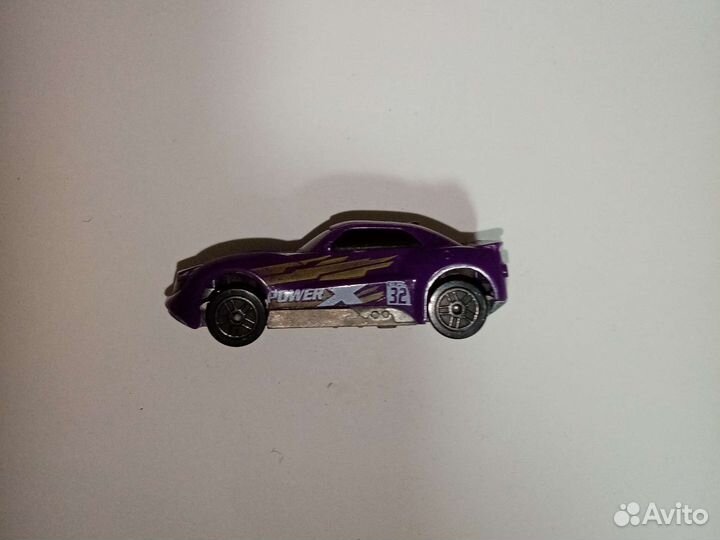 Машинка хотвилс