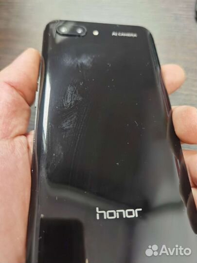 Honor 10