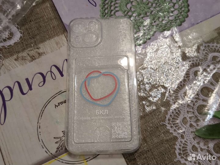 Силиконовый чехол на iPhone 14