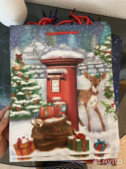 Новогодние подарочные пакеты