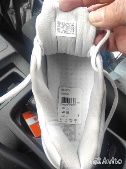 Кроссовки женские Wilson для тенниса 41,5 размер