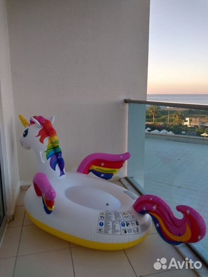 Надувной круг большой