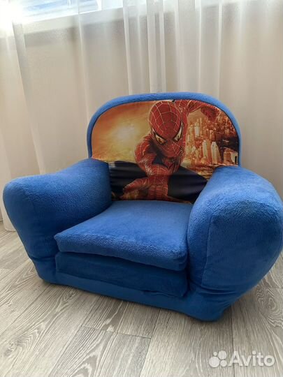 Детское мягкое кресло