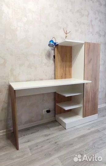 Стол письменный с пеналом Кореновск