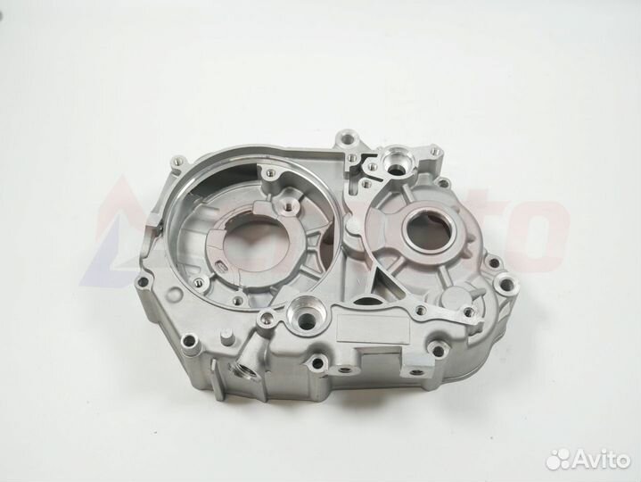 Корпус картера левый двигатель 4Т YX125 (эл.старте