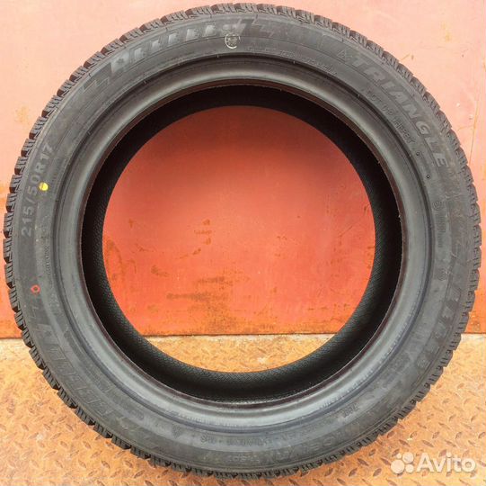 Triangle IcelynX TI501 215/50 R17 95T