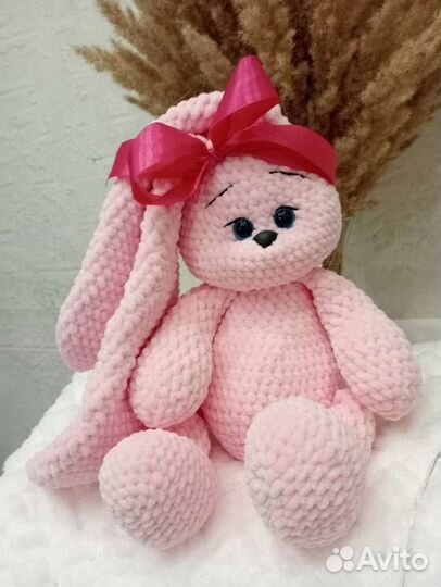 Зайка плюшевый ручной