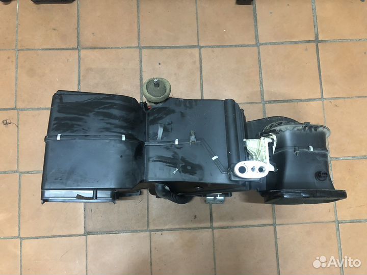 VW Passat B5 Корпус печки