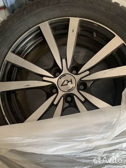 Michelin X-Ice North 4 235/55 R17 103T