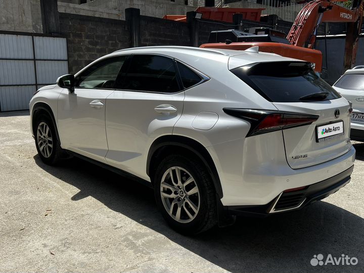 Lexus NX 2.0 CVT, 2017, 81 147 км