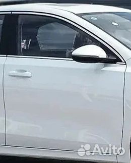 Дверь передняя правая Kia K3