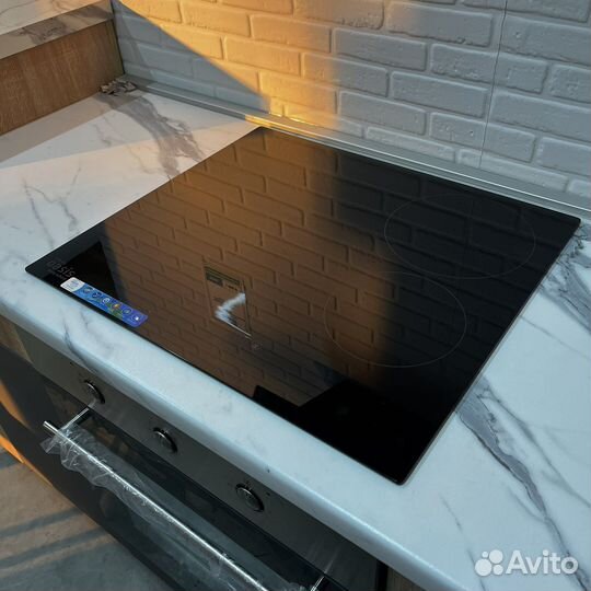 Варочные панели встраиваемые новые в ассортименте